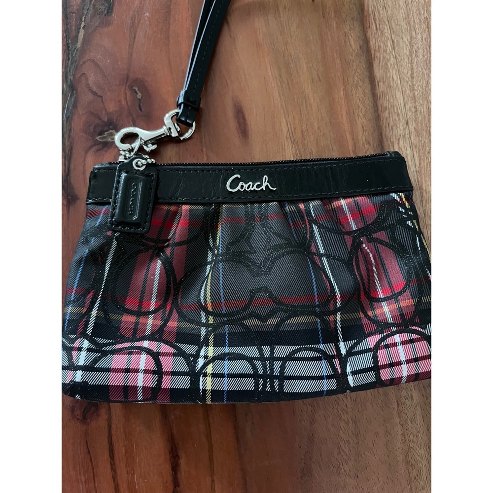 Coach Poppy Plaid Signature C Wristlet Red Black Canvas Leather Trim
